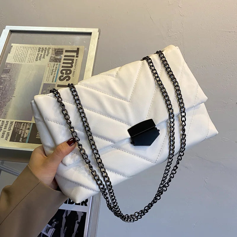 Rivet Chain Small Crossbody Bags for Women Shoulder Messenger Bag Lady Luxury Handbags