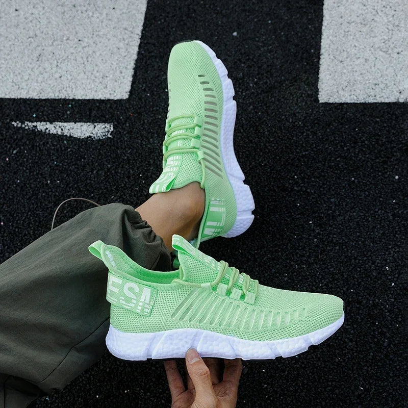 Summer Men Sneakers Lightweight Breathable Mesh Outdoor Casual Shoes Fashionable Tennis Training Shoes Men'S Shoes Free Shipping