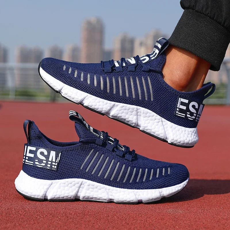 Summer Men Sneakers Lightweight Breathable Mesh Outdoor Casual Shoes Fashionable Tennis Training Shoes Men'S Shoes Free Shipping