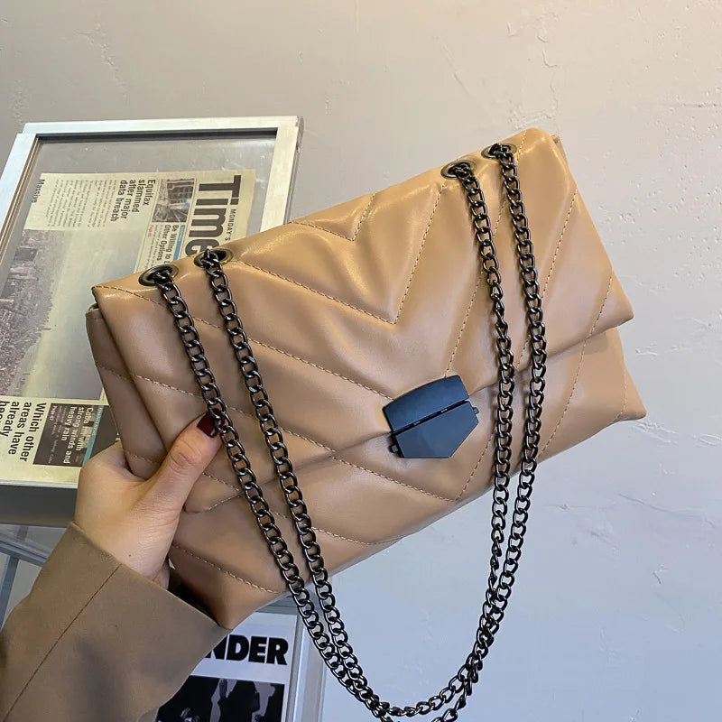 Rivet Chain Small Crossbody Bags for Women Shoulder Messenger Bag Lady Luxury Handbags