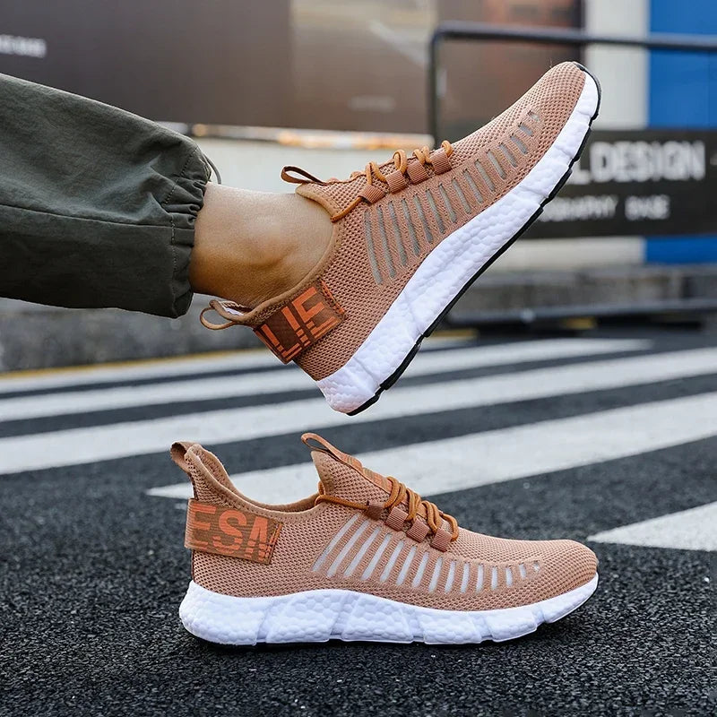 Summer Men Sneakers Lightweight Breathable Mesh Outdoor Casual Shoes Fashionable Tennis Training Shoes Men'S Shoes Free Shipping