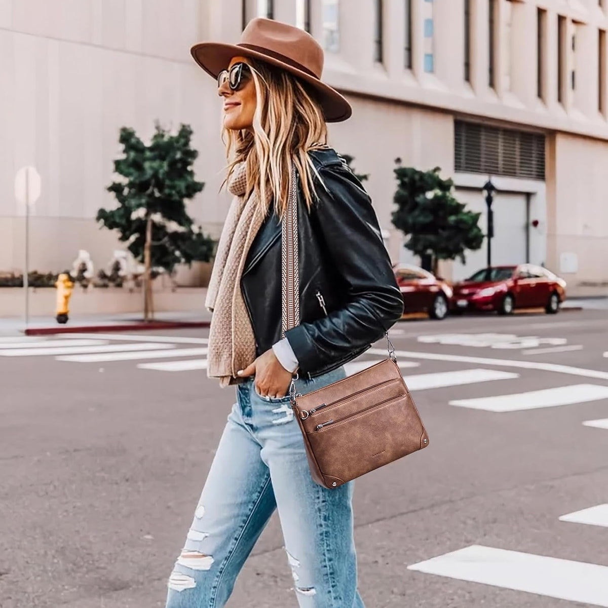 Cross Body Bag Women Rfid Travel Crossbody Bags Leather Handbags Ladies Shoulder Bag with Adjustable Strap
